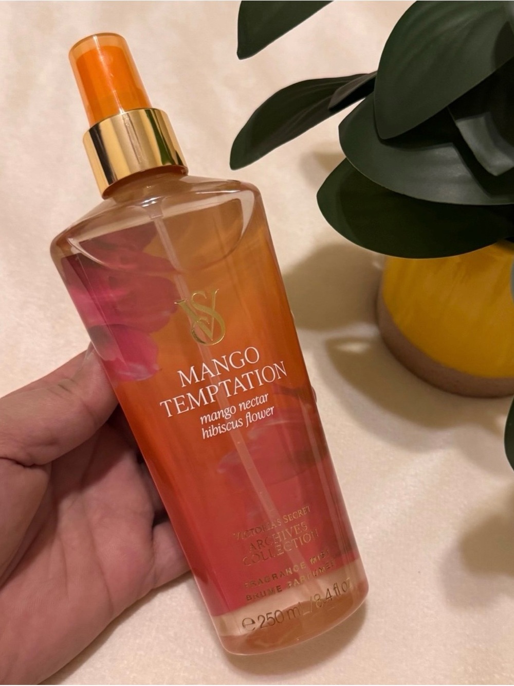 Victoria's Secret Mango Temptation